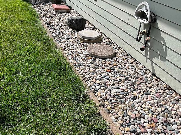 4th image of 1604 8th Ave N