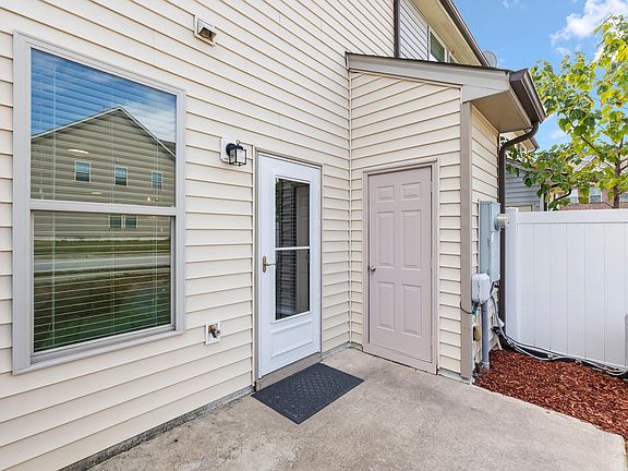 2nd image of 4205 Ginger Sprout Dr