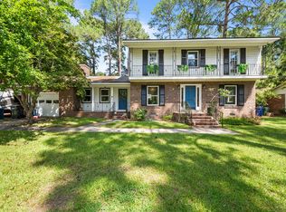 3340 Jura Dr, Fayetteville, NC 28303