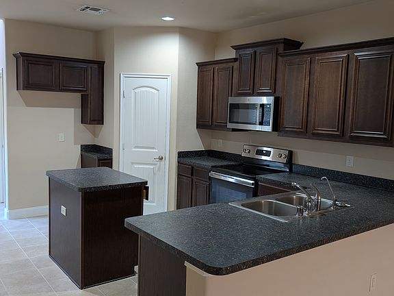 5th image of 2261 Stonebrook Ln