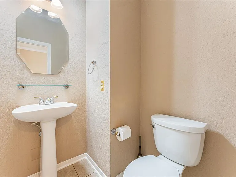 182 N Wimberly Way — Photo 39