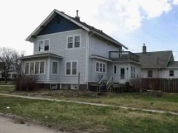 624 Willis Ave, Perry, IA 50220