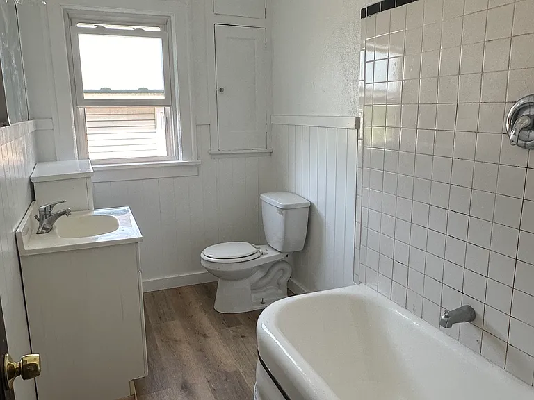 2316 S Overlook Rd — Photo 9