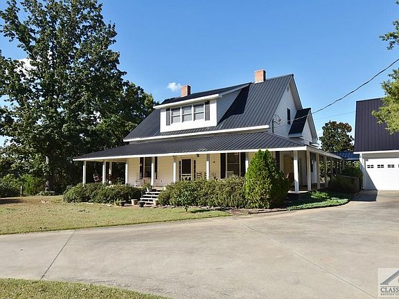 3rd image of 2182 Montevideo Rd