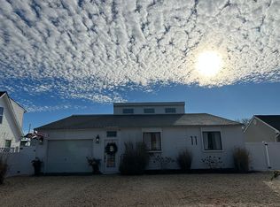 11 Merle Dr, Manahawkin, NJ 08050