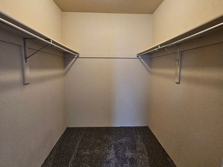 460 S Fenton St — Photo 27