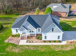 101 Yadkin Creek Ct, Hertford, NC 27944