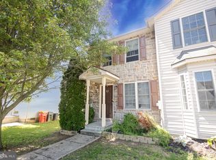 32 Judges Ct, Inwood, WV 25428