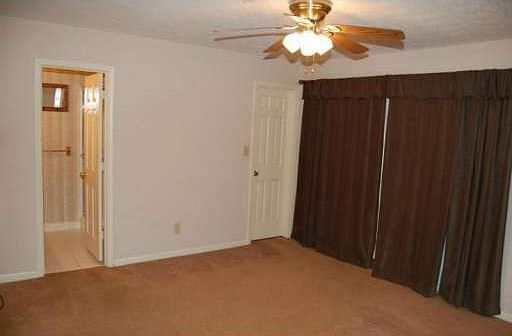 3rd image of 743 Somerset Ct SE #743