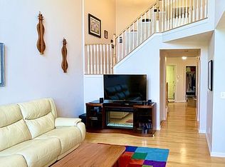 342 Shadow Ridge Dr, Highland Heights, KY 41076