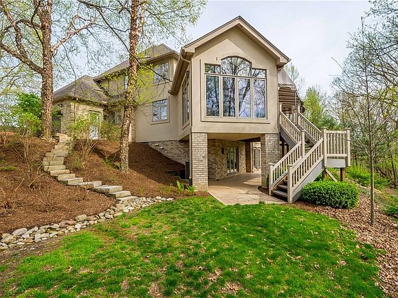 2nd image of 5009 Old Orchard Ln