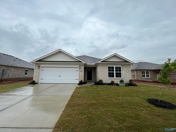 3rd image of 132 Domingues Ave