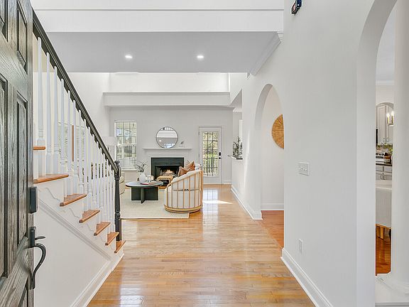 5th image of 1896 Palmetto Isle Dr