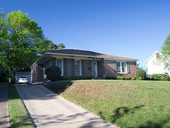 2nd image of 610 McCormick St