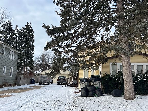 3rd image of 5115 N 55th St