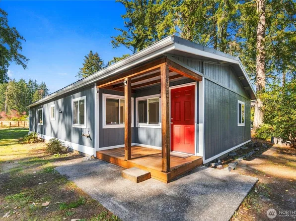 14002 Sandy Point West NW, Gig Harbor, WA 98329