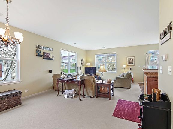 4th image of 1241 Waverly Dr #1241