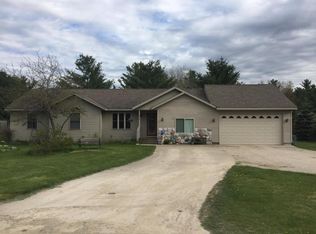 2015 Pennsylvania Ave, Cadillac, MI 49601