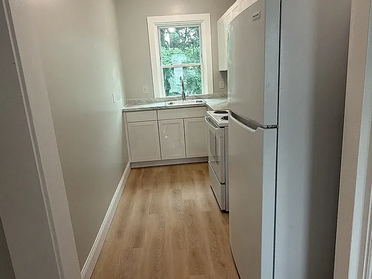 57 John St #4 — Photo 6