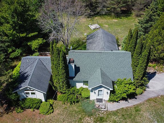3rd image of 11331 Homestead Dr