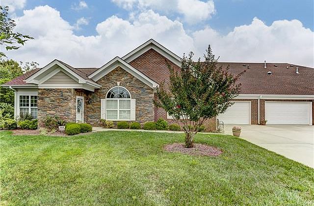 1st image of 3321 Abbey Walk Ln