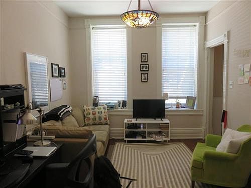 1st image of 1623 N Hermitage Ave #Bff