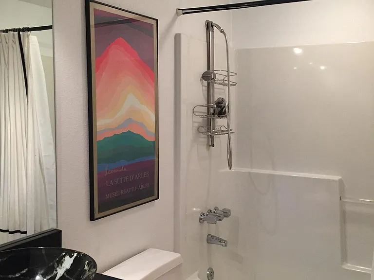 2nd Bedroom Bath