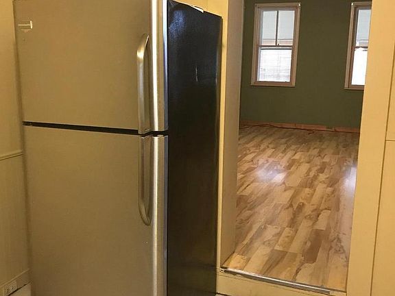 2nd image of 6503 Baltimore Ave