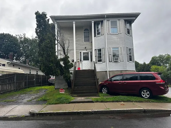 49 Tampa St, Worcester, MA 01604