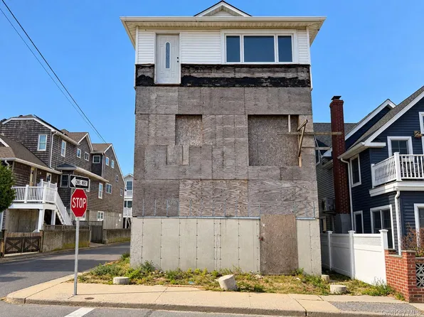 23 New Hampshire Street, Long Beach, NY 11561