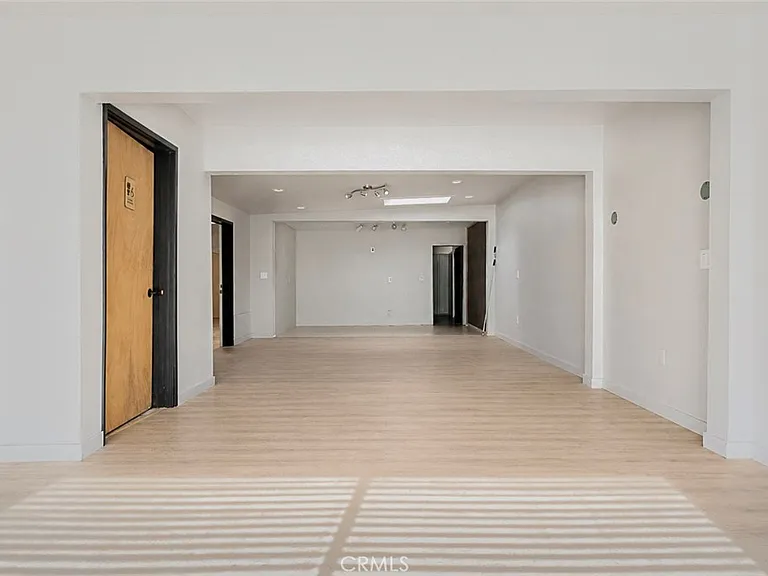 2172 Pacific Ave — Photo 4