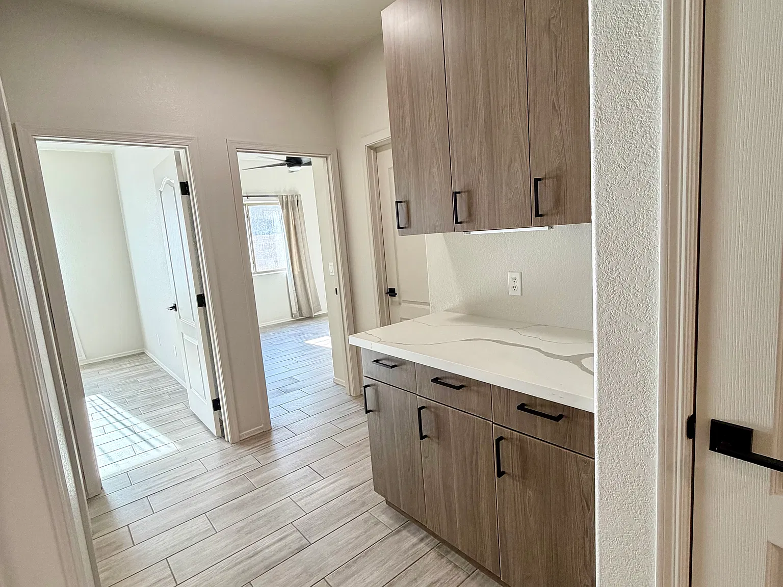 4 bed, 2080 sqft, $3,000 — Photo 4