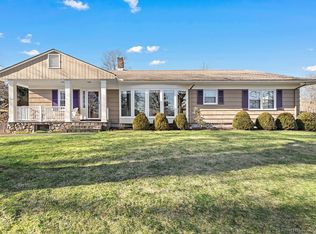 4 Apple Hill Rd, Brookfield, CT 06804