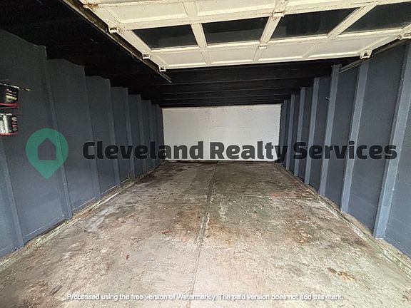 5th image of 5542 Oakwood Ave