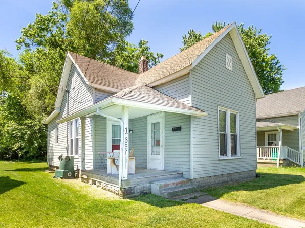 1307 W Jackson St, Muncie, IN 47303