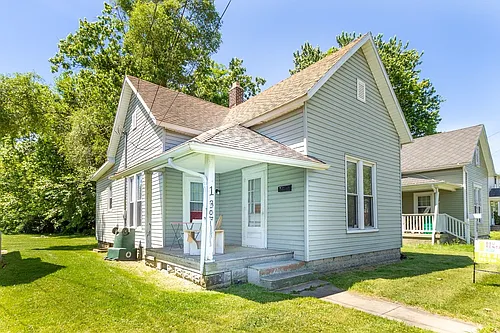 1307 W Jackson St Photo 1