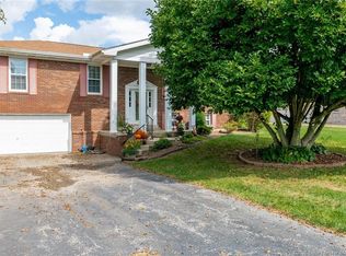2200 Lone Acres Dr NE, New Salisbury, IN 47161