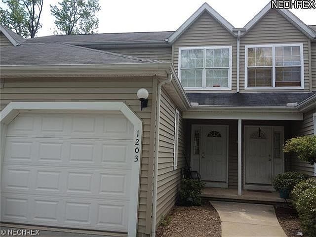 1st image of 1203 Summerfield Ln NE