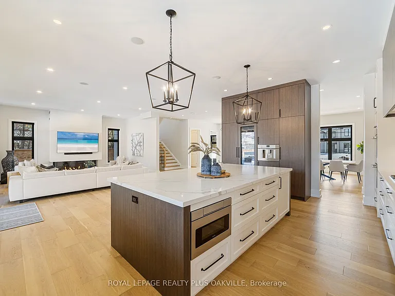 2057 Salvator Blvd — Photo 19