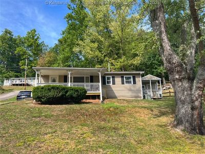 132 Oak St, Dunbar, WV, 25064