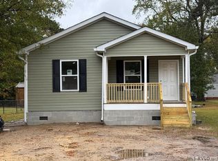 340 Rapids St, Roanoke Rapids, NC 27870