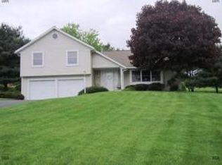 10 Penny Ln, Dryden, NY 13053