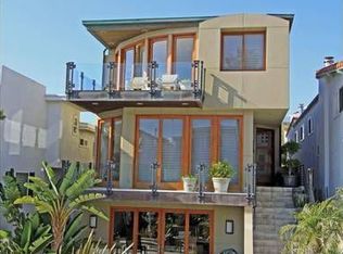 125 2nd St, Manhattan Beach, CA 90266