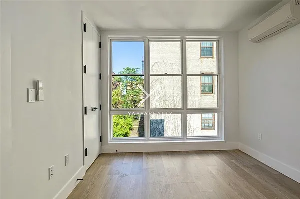 Rented by Yaffa Realty LLC | media 12