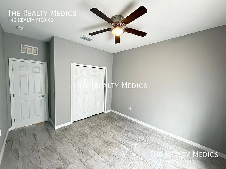 494 Harrison St SW — Photo 20