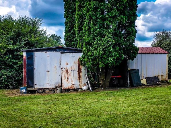 4855 Old State Highway 111, Spencer, TN 38585