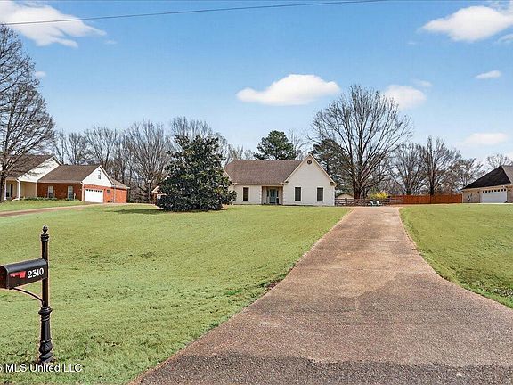 3rd image of 2310 Shadow Main