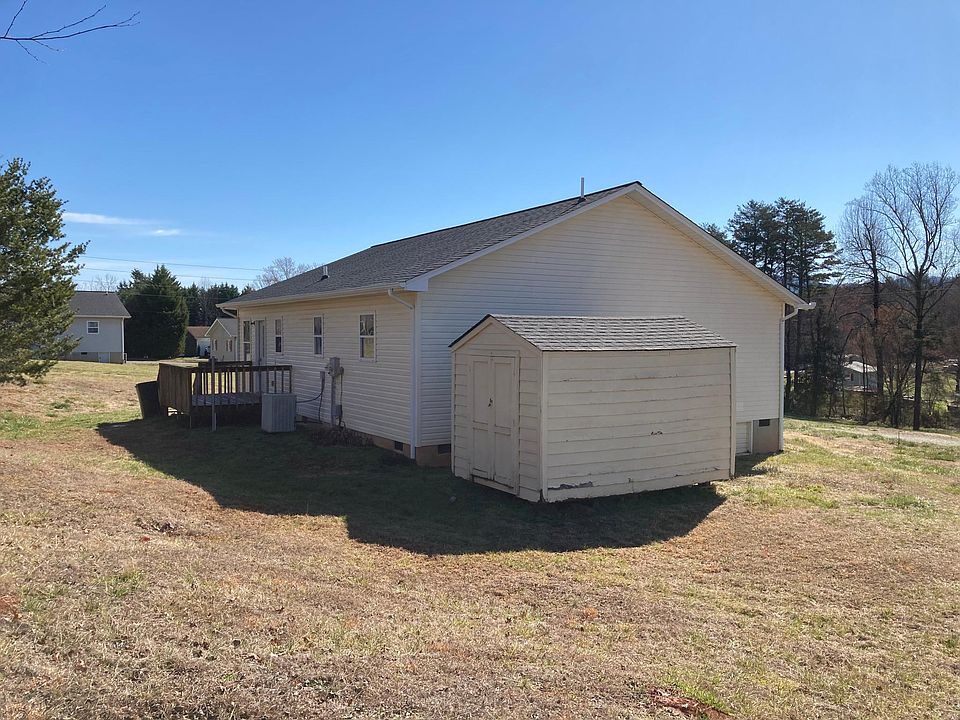 3890 Browns Home Pl, NC 28655 Zillow