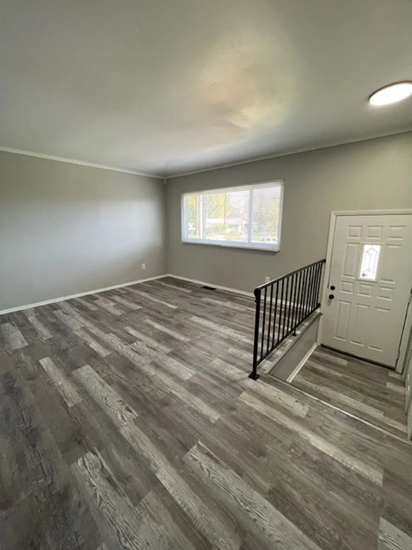 3 Bedroom 1 Bathroom Home with Garage and Fenced Yard! — Photo 3
