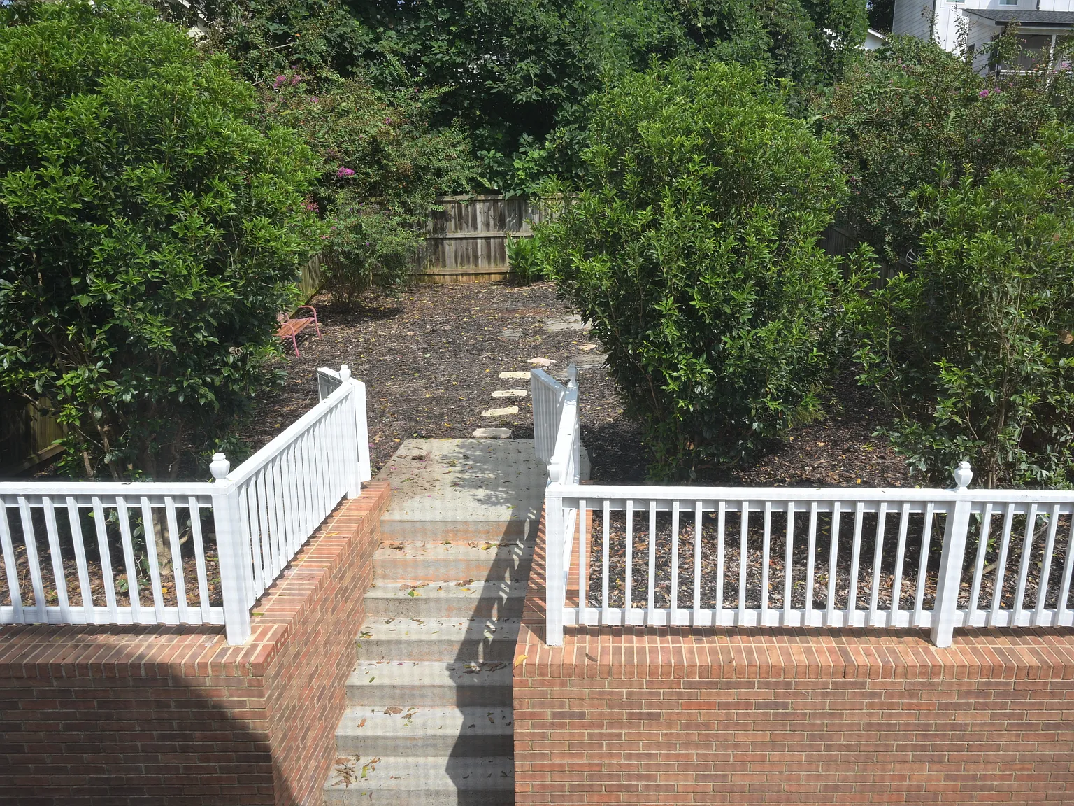 4 bed, 2.5 bath, 2139 sqft, $3,895 — Photo 4